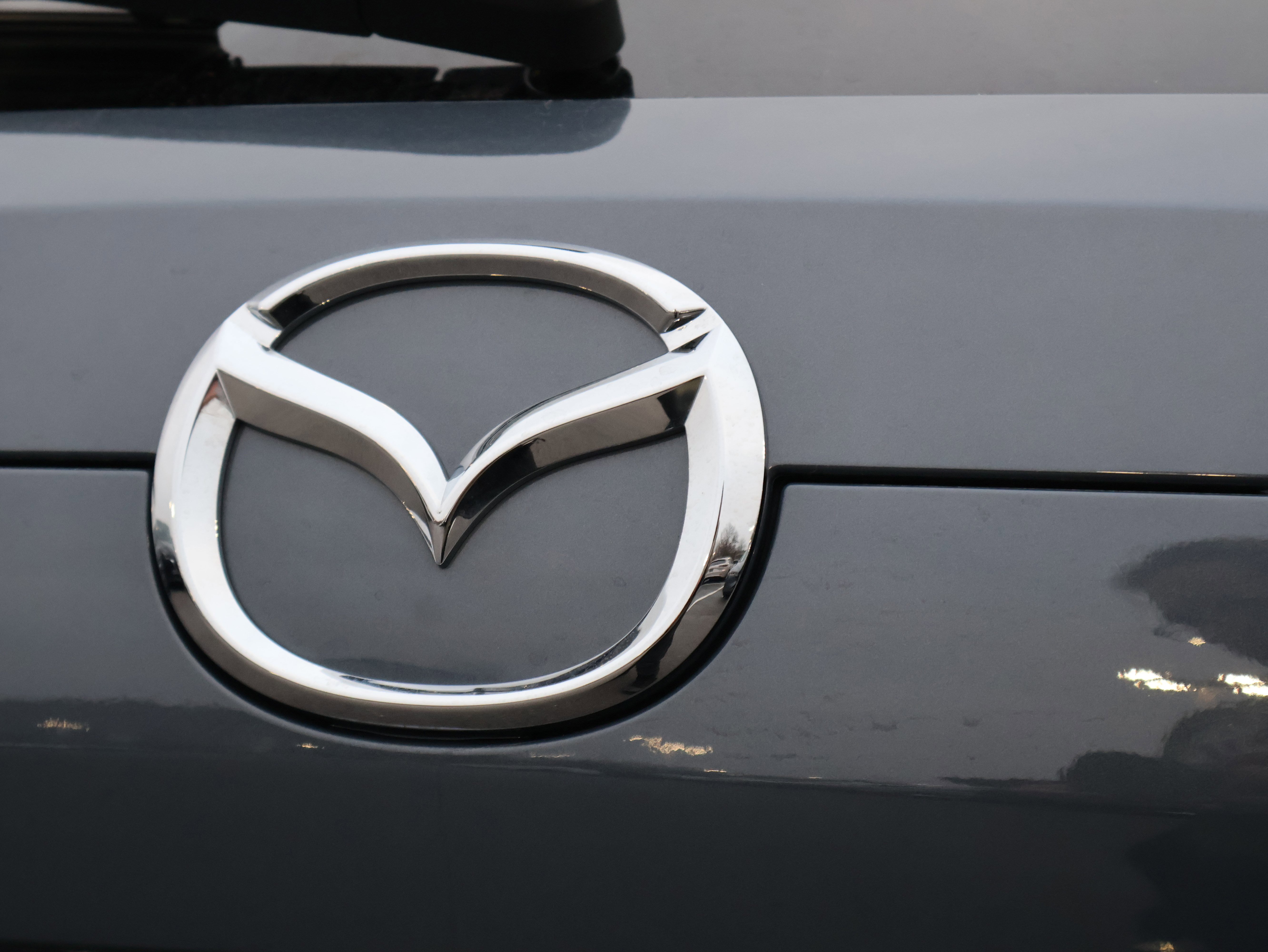 Certified 2023 MAZDA CX-5 Carbon Edition image 17