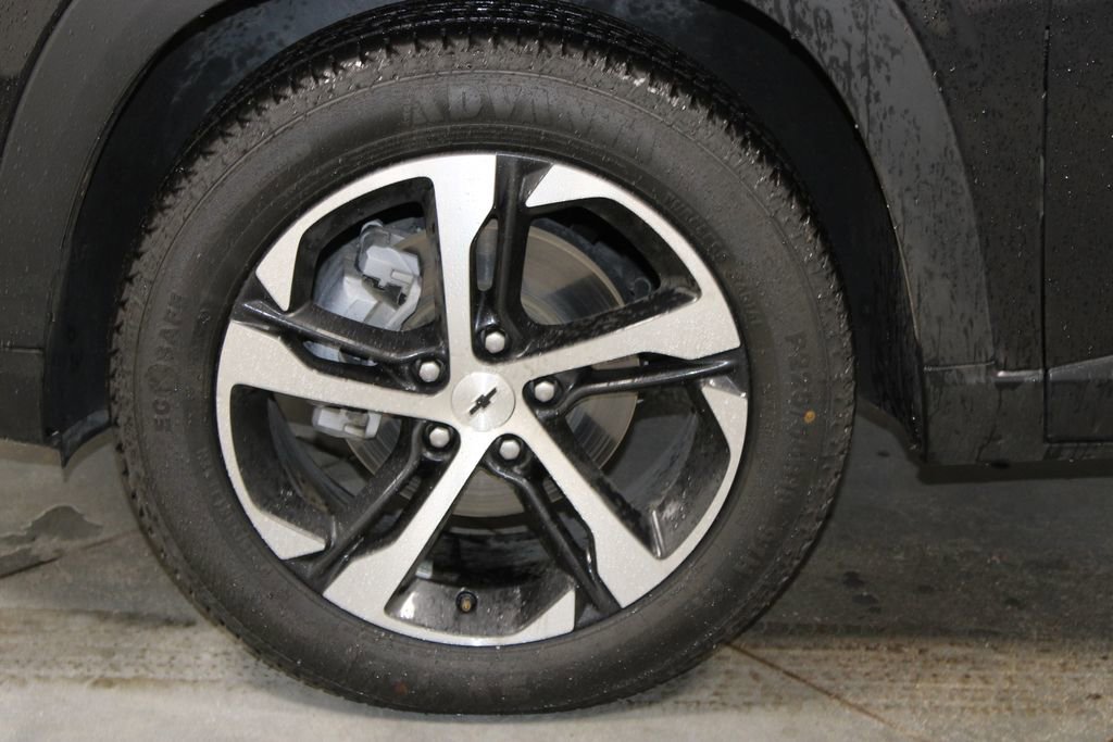 Used 2024 Chevrolet Trax RS w/ Driver Confidence Package image 18