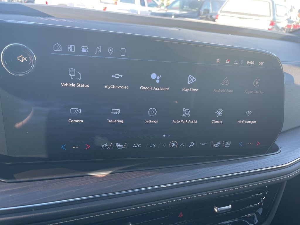 New 2026 Chevrolet Suburban Premier image 27