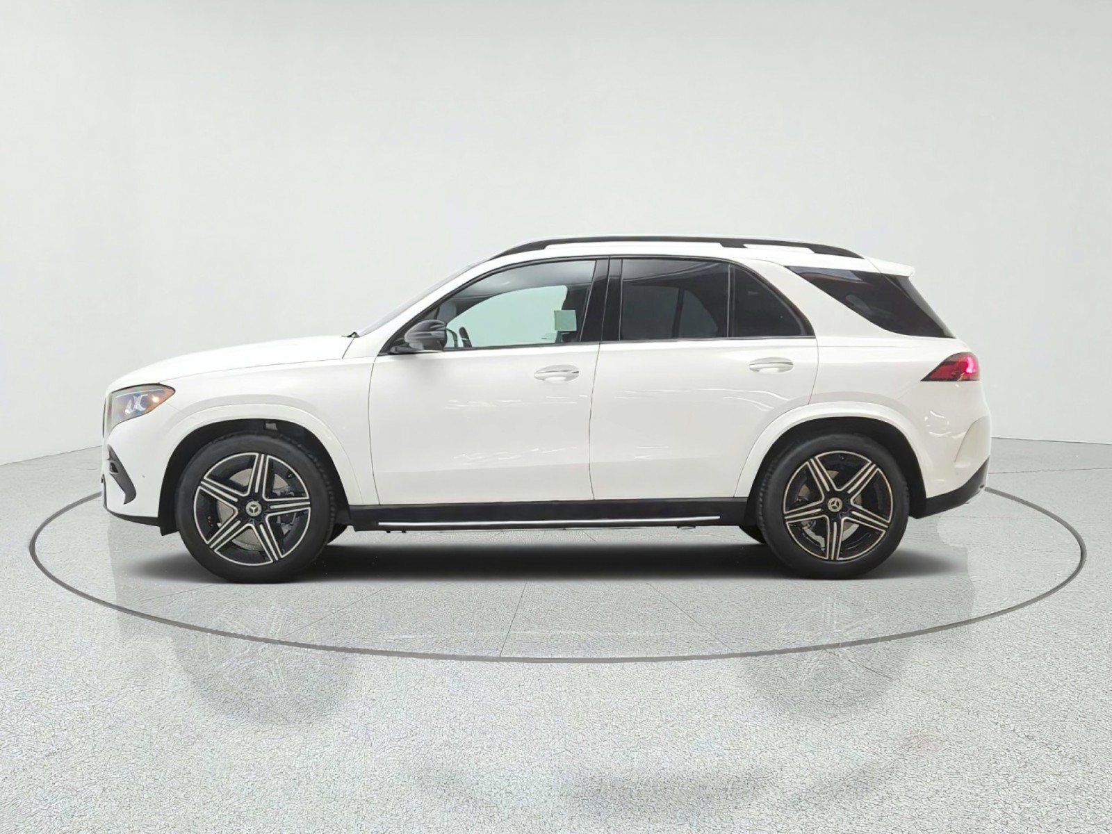 New 2027 Mercedes-Benz GLE 450 4MATIC image 8
