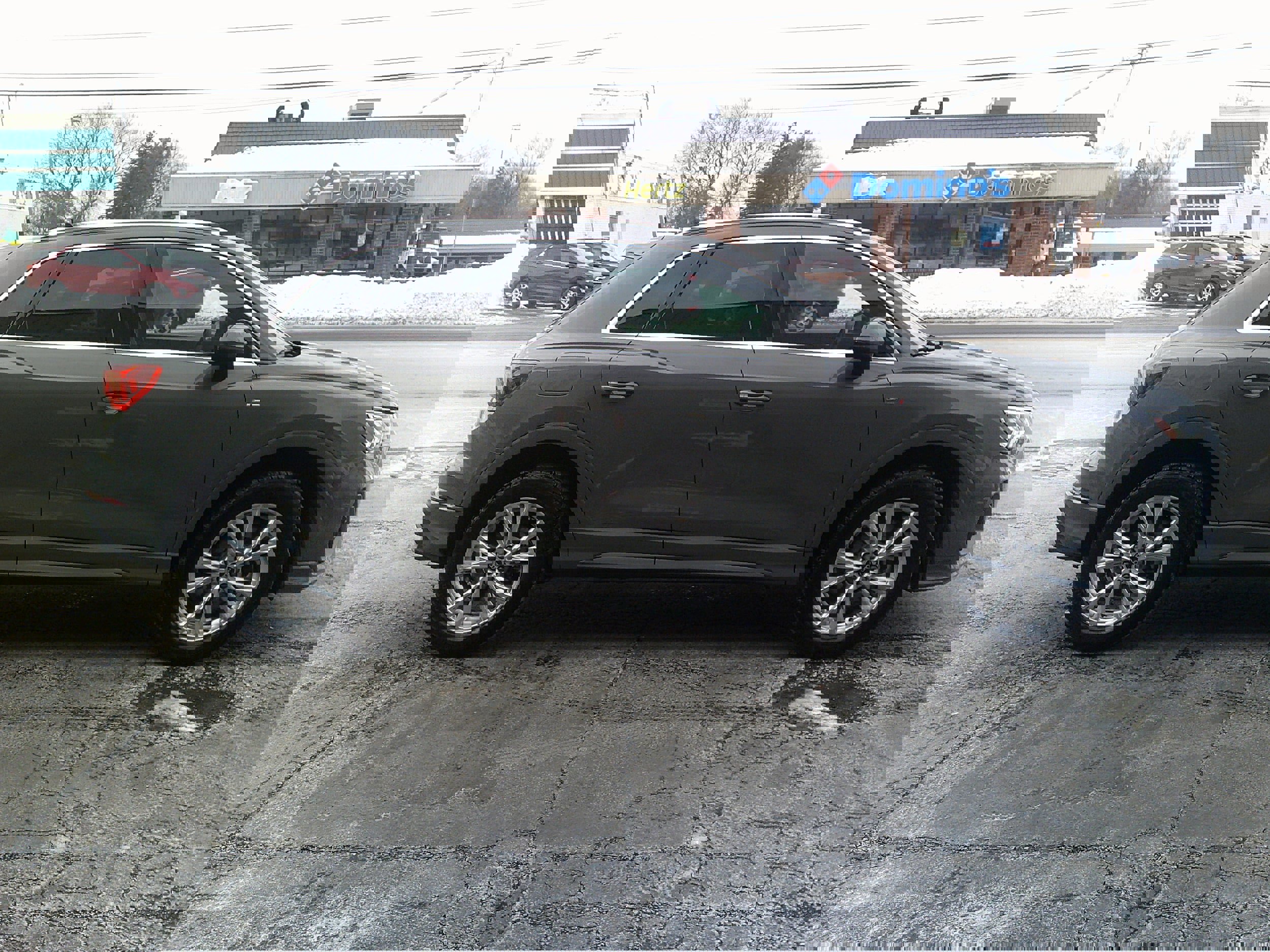 Used 2025 Audi Q3 2.0T Premium image 7