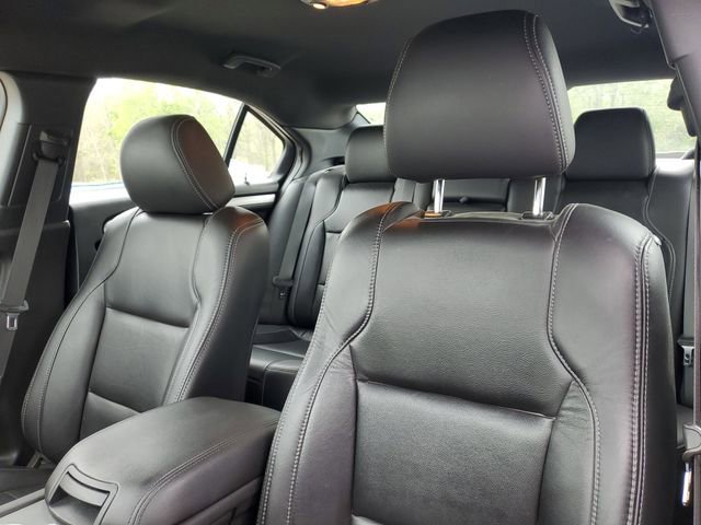 Certified 2018 Ford Taurus SEL FWD image 12
