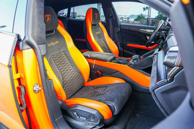 Used 2022 Lamborghini Urus image 33