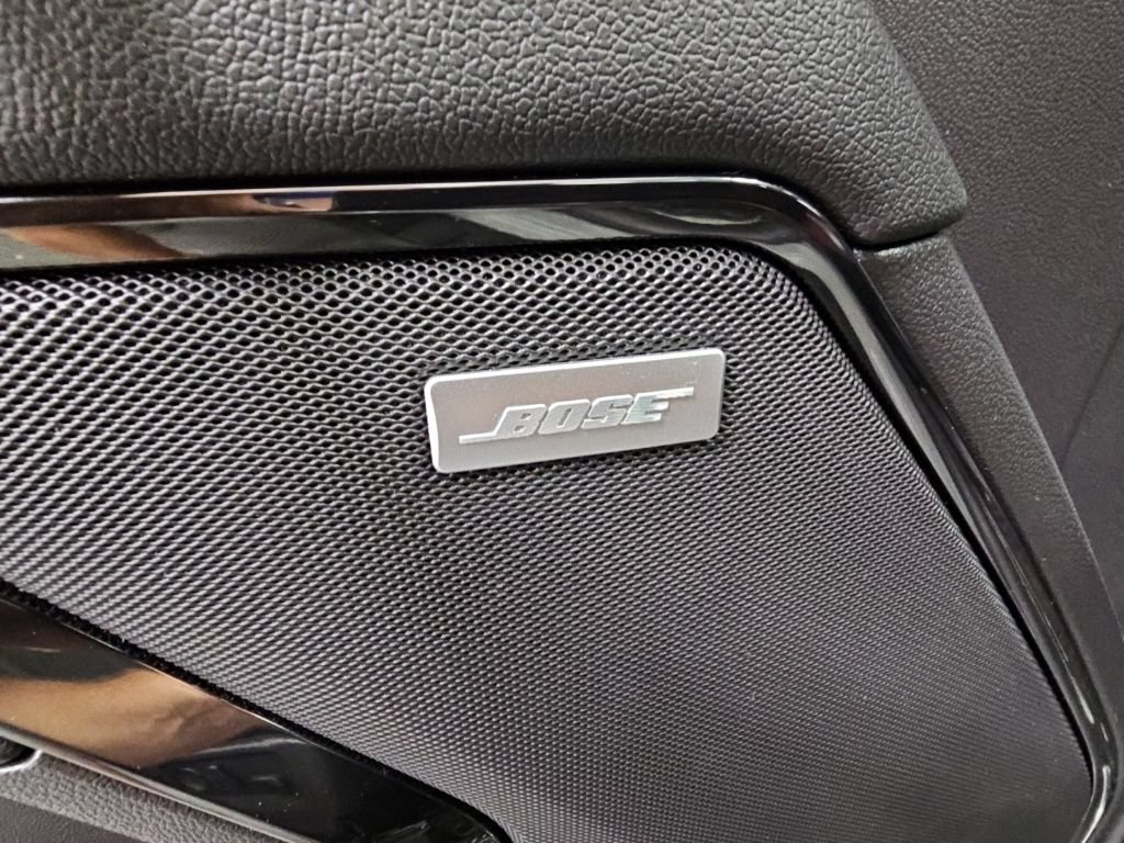 Certified 2025 GMC Sierra 1500 AT4 w/ AT4 Premium Package AWD/4WD image 33