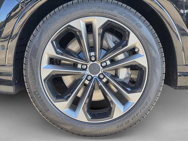 New 2026 Audi Q7 3.0T Premium Plus image 8