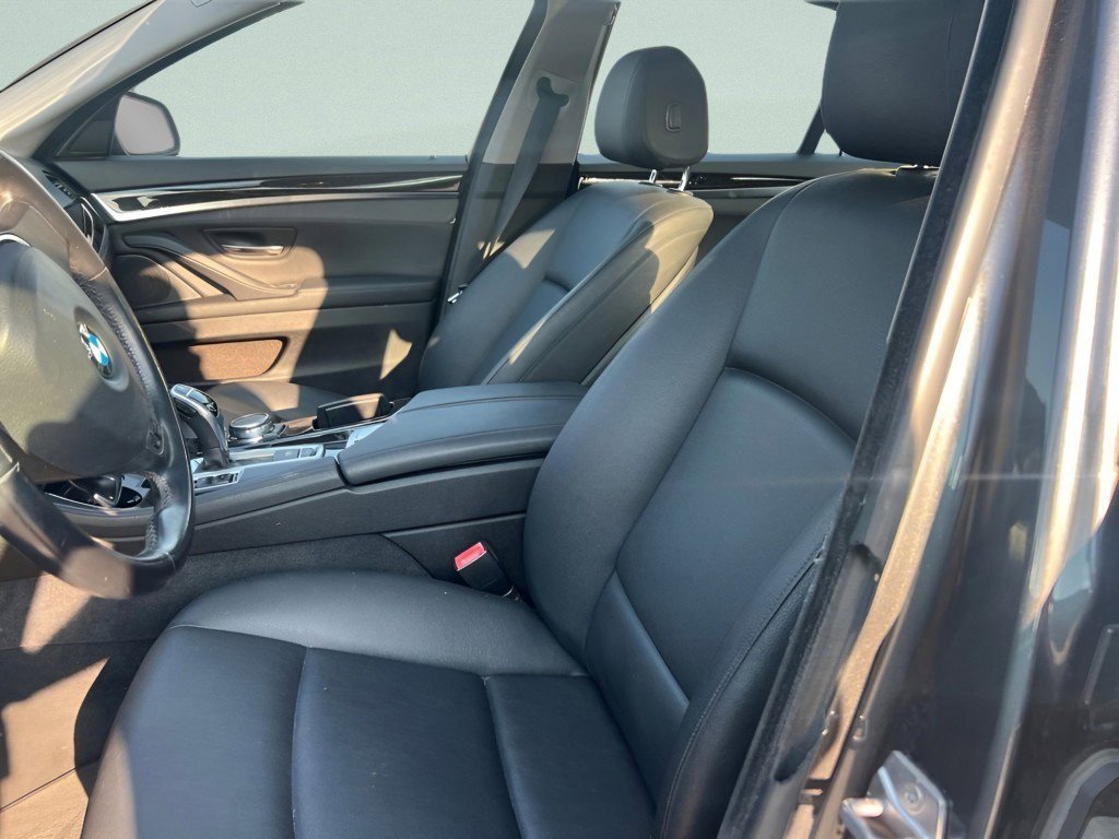 Used 2016 BMW 528i Sedan RWD image 23