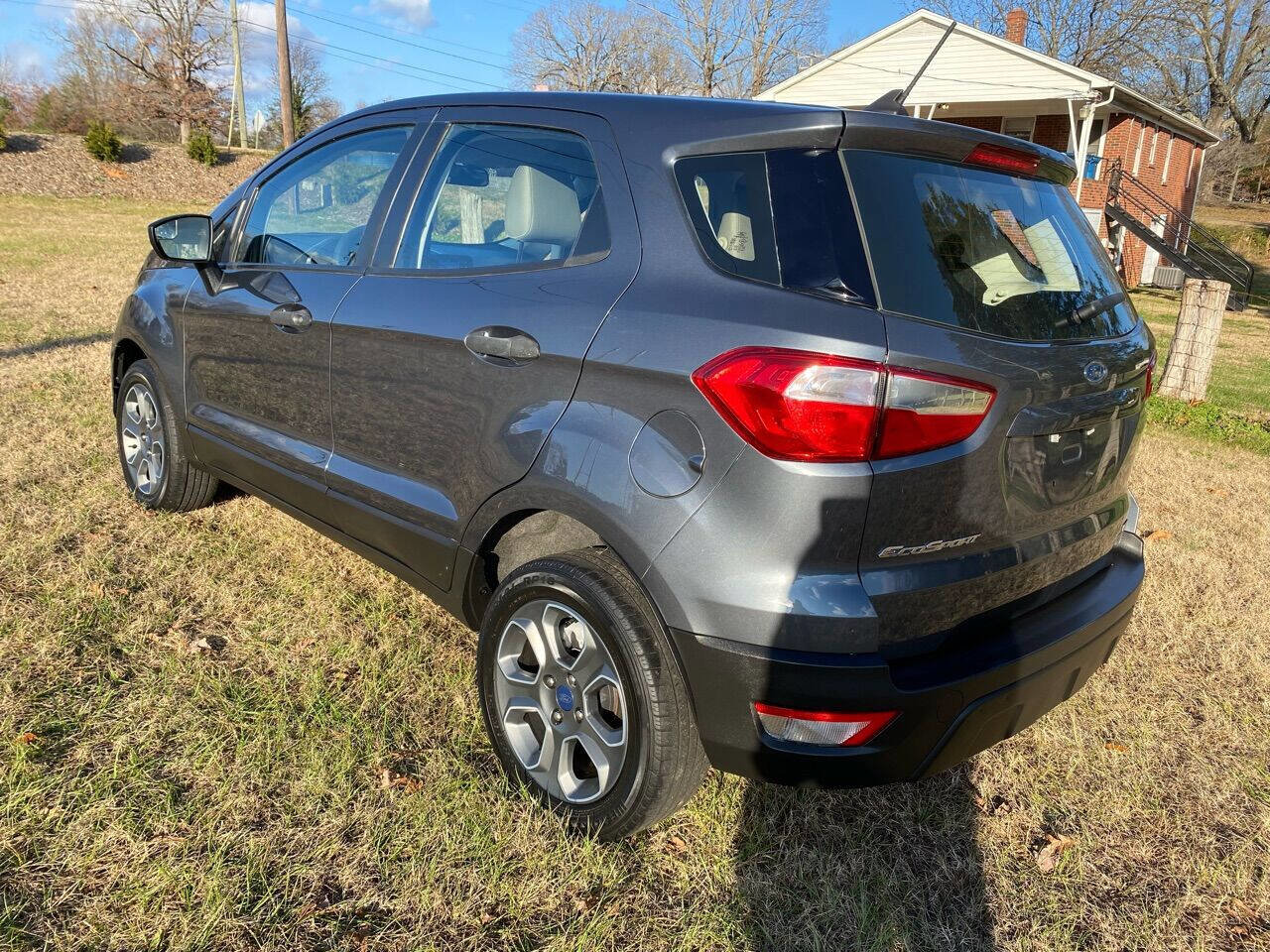 Used 2020 Ford EcoSport S image 2