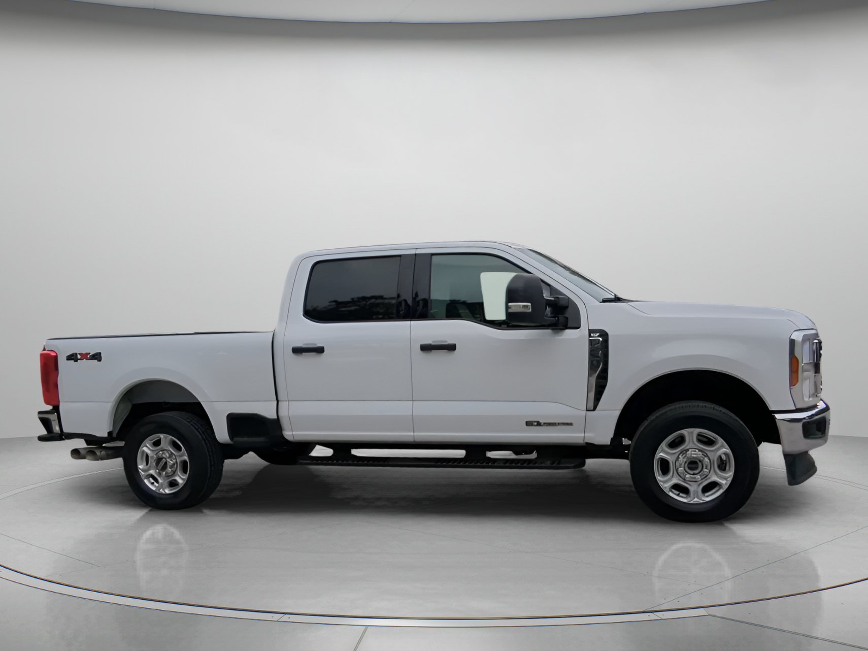 Certified 2026 Ford F250 XLT AWD/4WD image 33