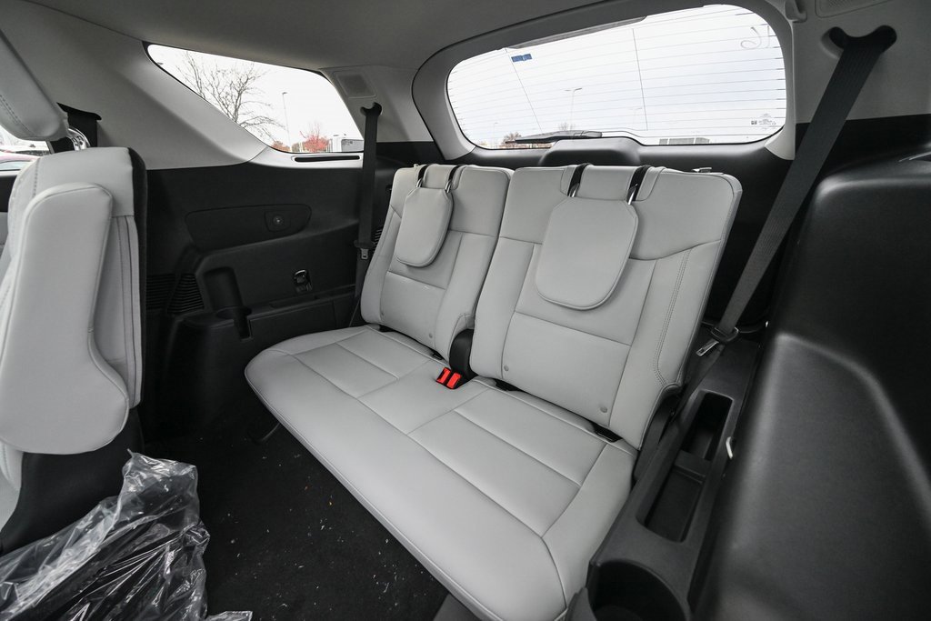 New 2026 Ford Explorer Platinum w/ LUX Leather Package image 21