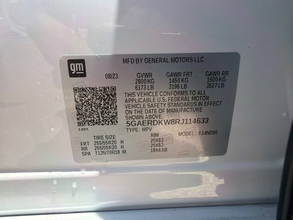 Used 2024 Buick Enclave Avenir FWD image 37