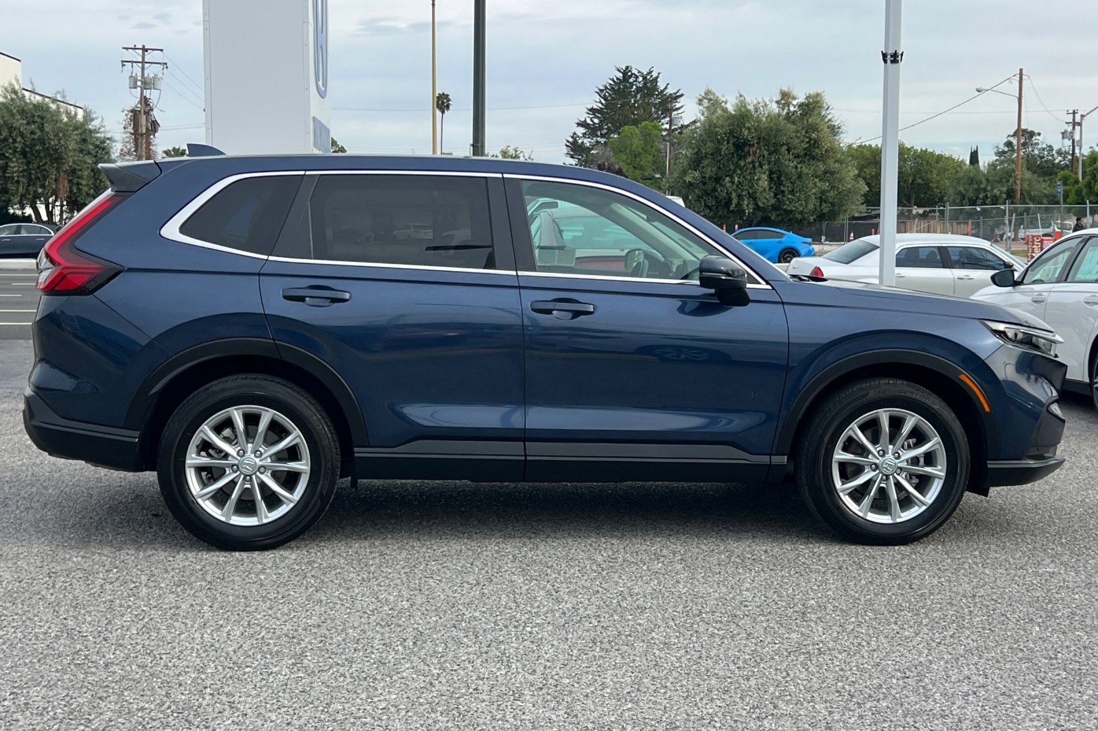 Certified 2025 Honda CR-V EX-L image 7