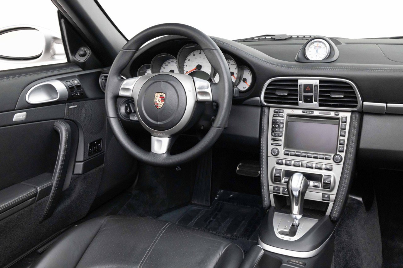 Used 2006 Porsche 911 Carrera S RWD image 24