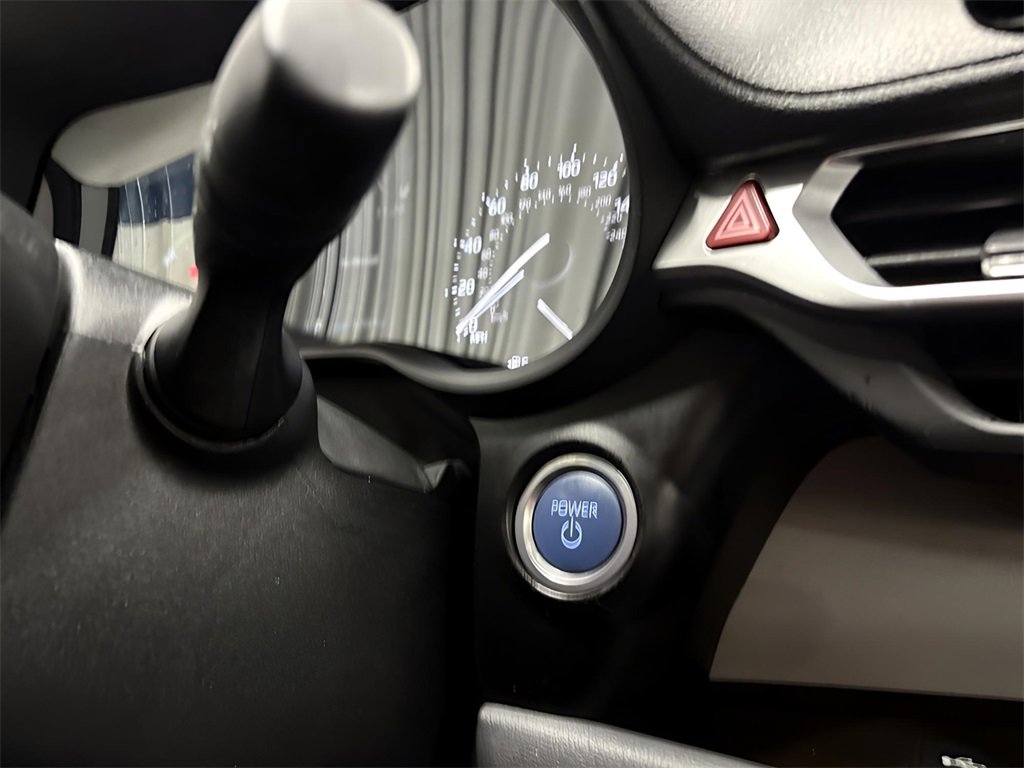 Used 2023 Toyota Sienna XLE image 8