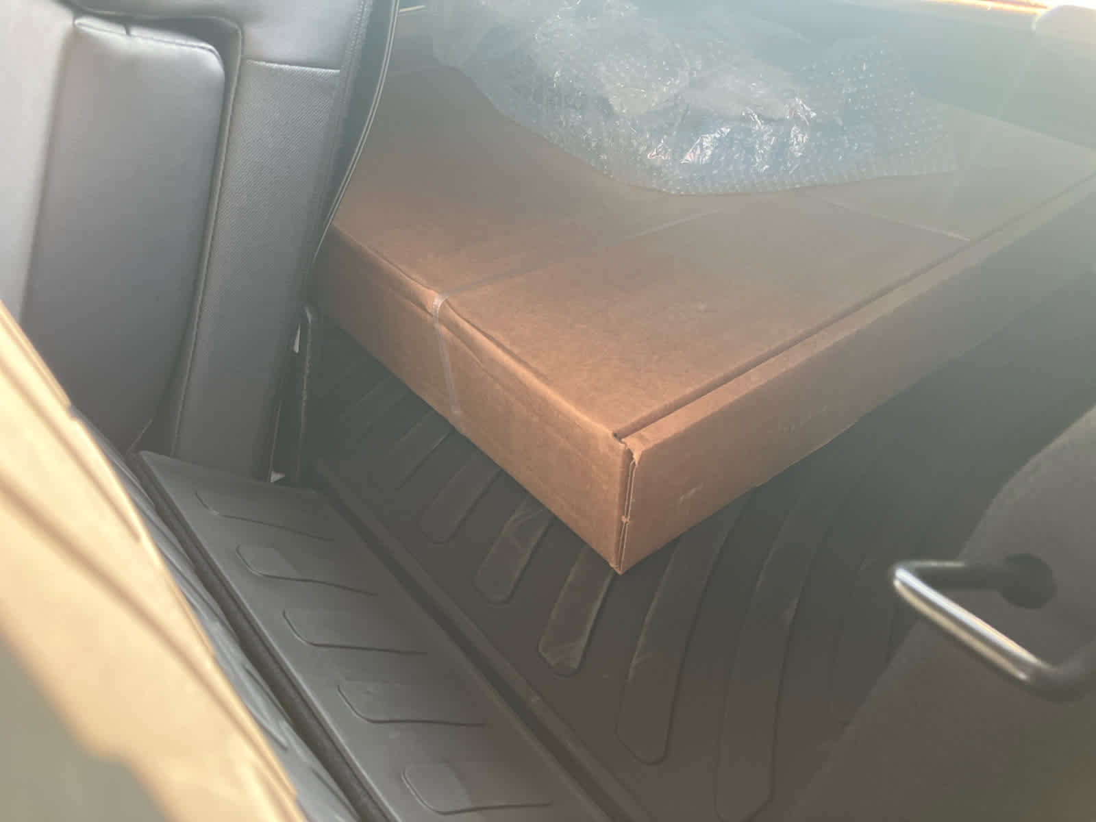 Used 2025 Toyota Prius Plug-In Hybrid w/ Limited Premium Package image 40