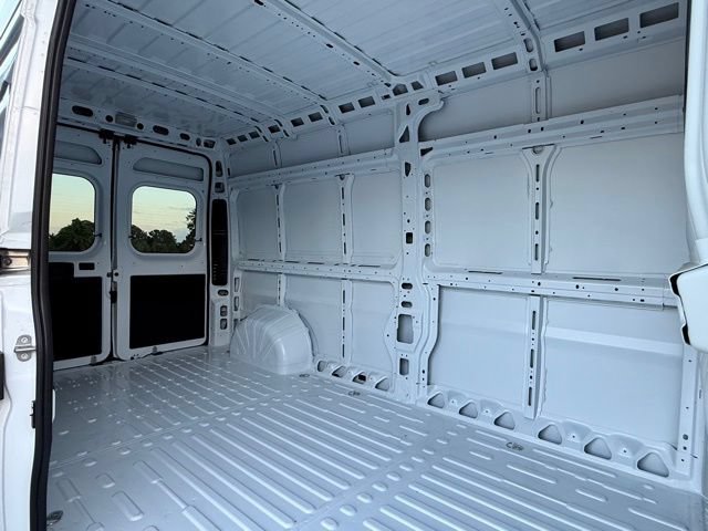New 2026 RAM ProMaster 2500 w/ Safety Group FWD image 27
