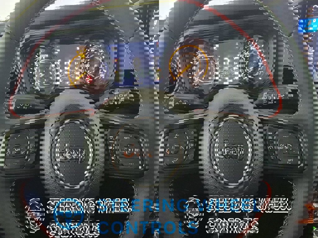 Used 2024 Jeep Wrangler Rubicon w/ Convenience Group AWD/4WD image 19