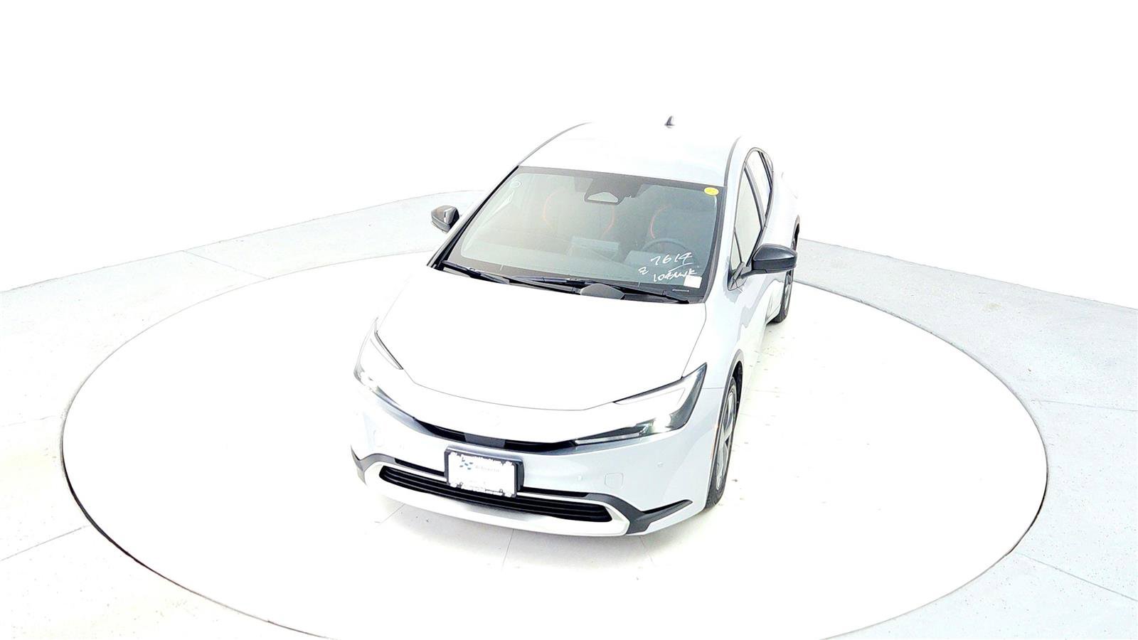 New 2026 Toyota Prius Plug-In Hybrid image 10