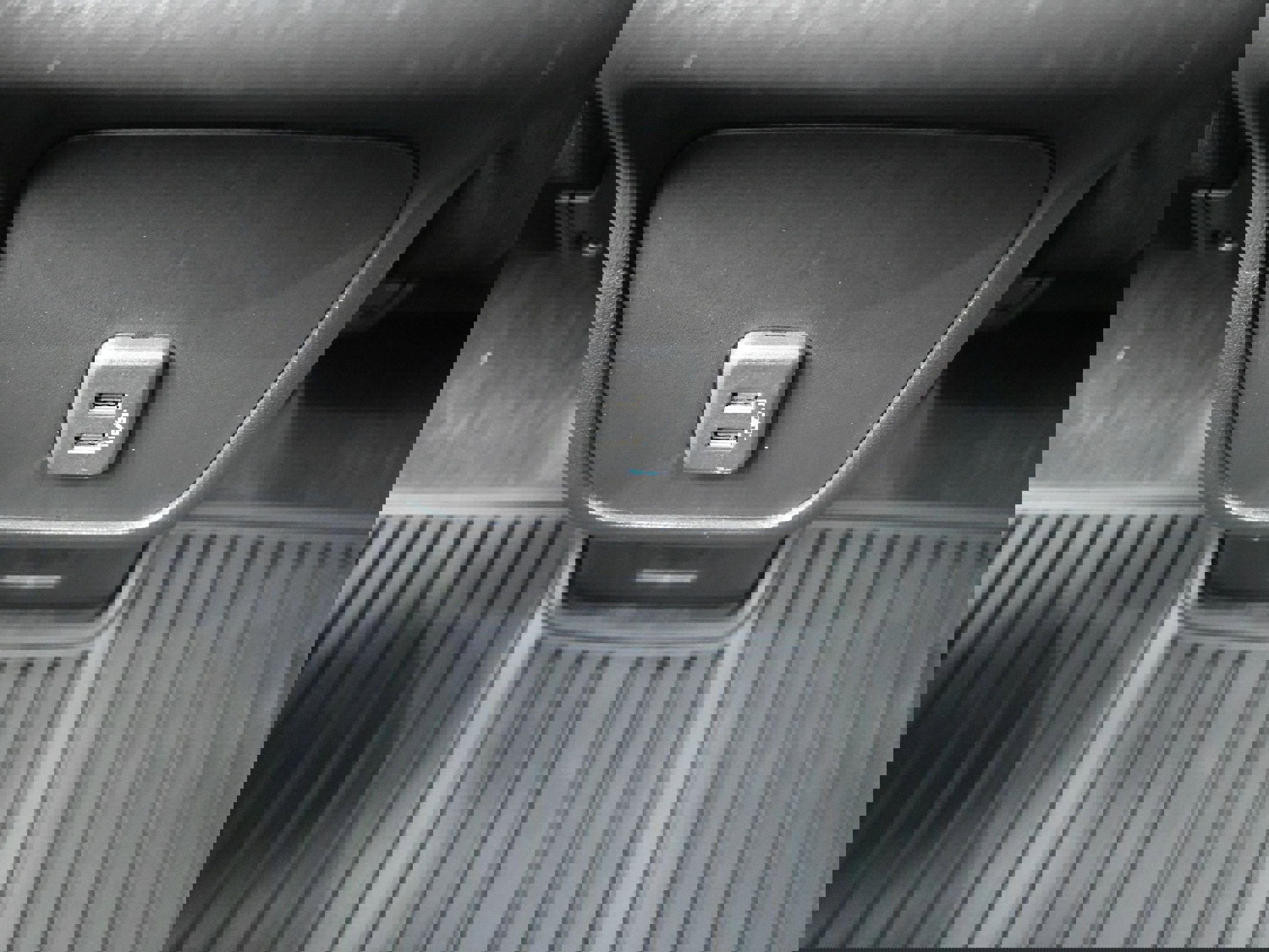 Used 2024 Chevrolet Equinox LT image 22