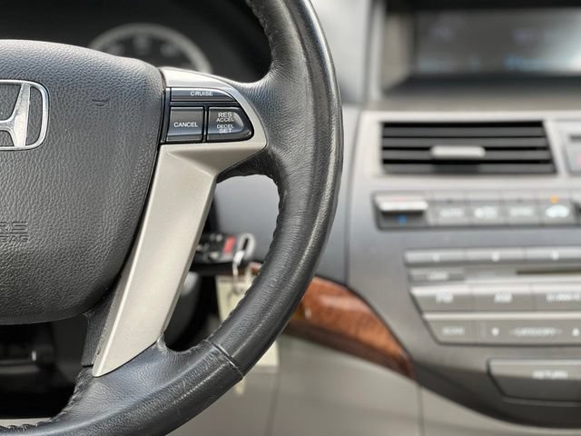Used 2011 Honda Accord EX-L image 26