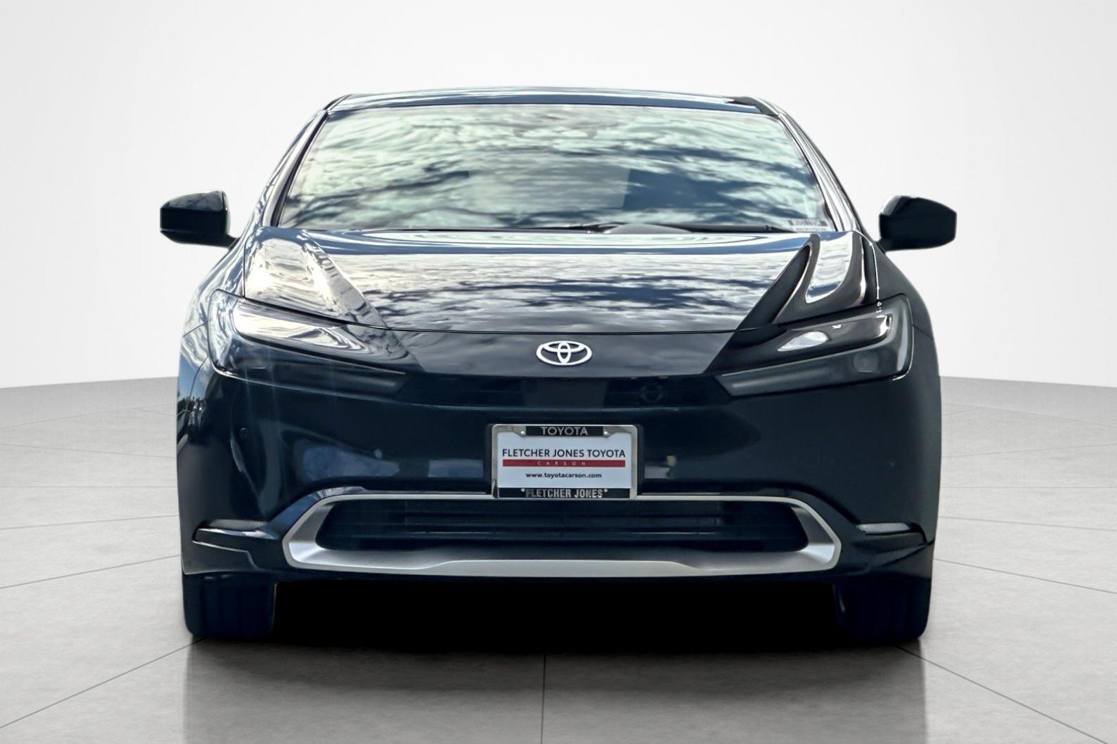 New 2026 Toyota Prius Plug-In Hybrid FWD image 8