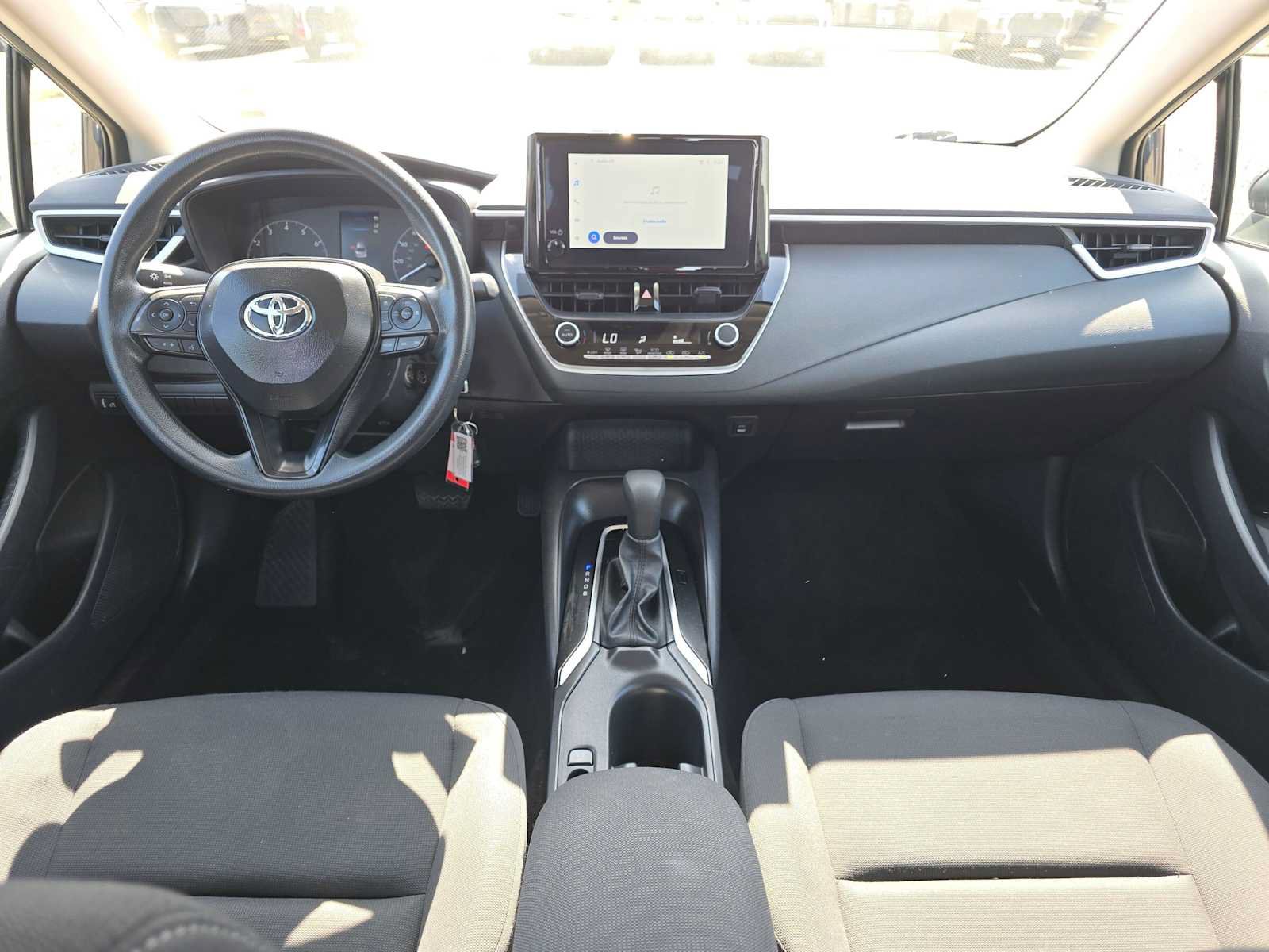 Certified 2025 Toyota Corolla LE FWD image 21