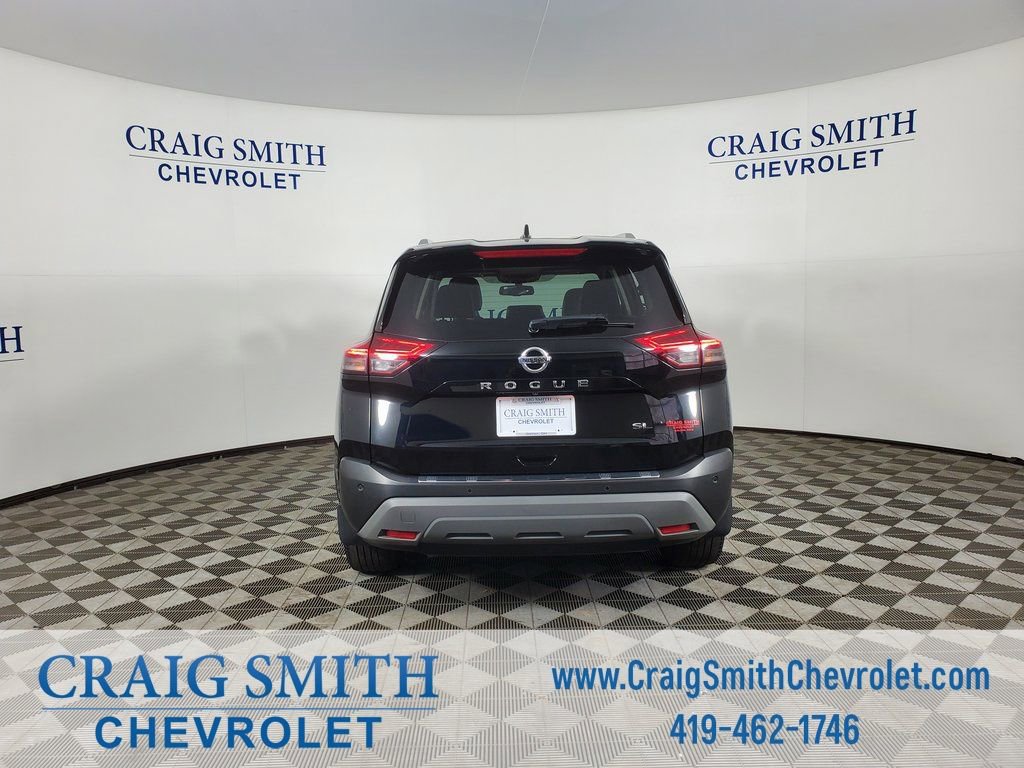 Used 2021 Nissan Rogue SL w/ Premium Package FWD image 12