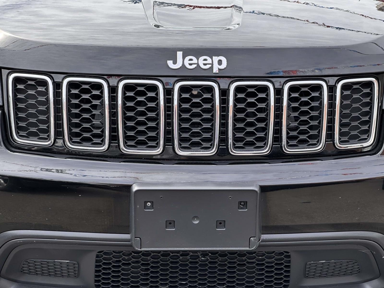 Used 2022 Jeep Grand Cherokee Laredo E w/ Security & Convenience Group AWD/4WD image 10