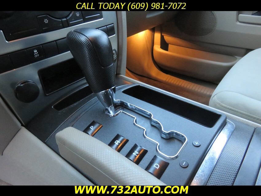 Used 2006 Jeep Grand Cherokee Laredo AWD/4WD image 13