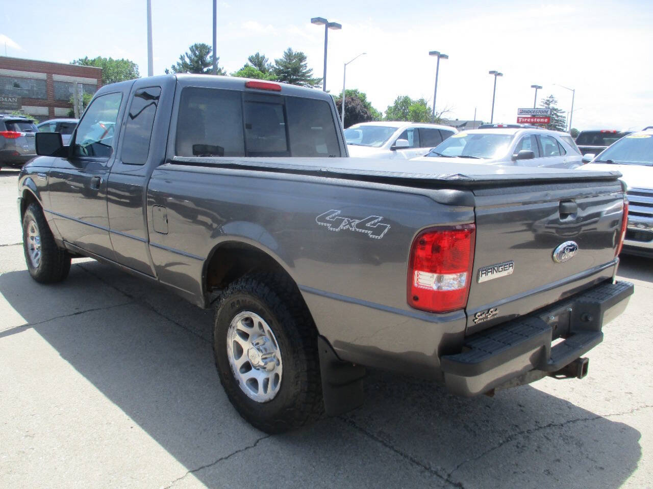 Used 2011 Ford Ranger XLT AWD/4WD image 4