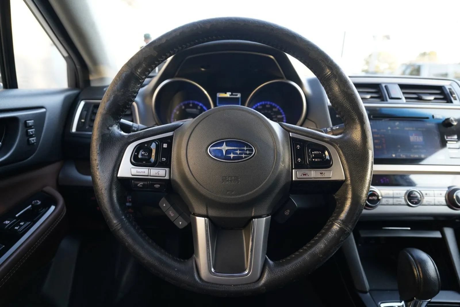 Used 2017 Subaru Outback 2.5i Touring AWD/4WD image 47