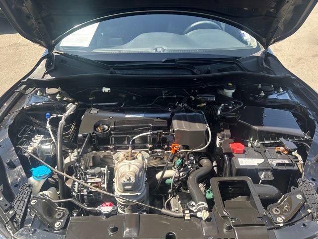 Used 2017 Honda Accord LX image 38