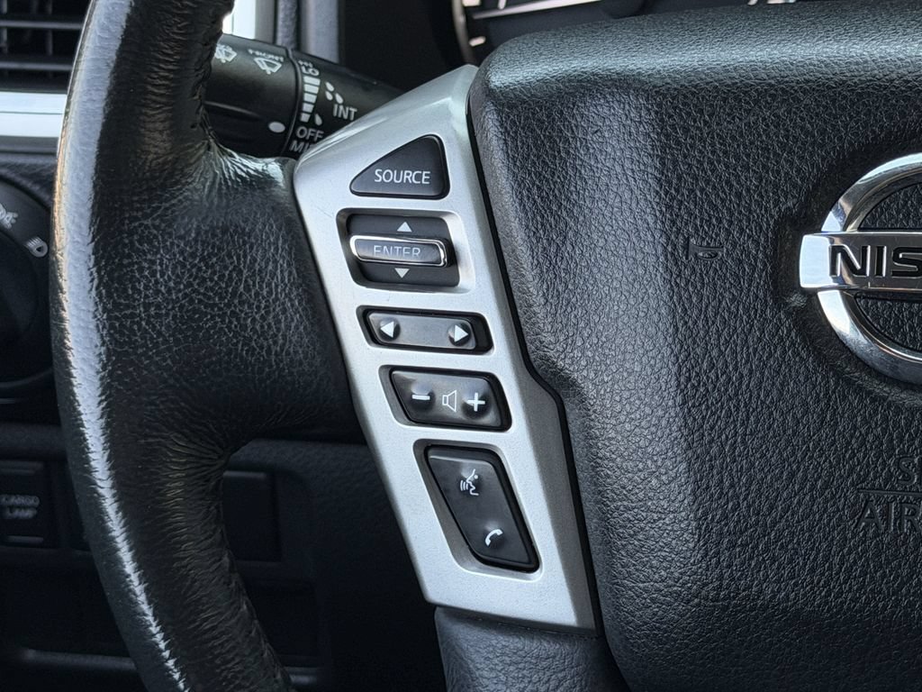 Used 2021 Nissan Titan SV w/ SV Convenience Package AWD/4WD image 14