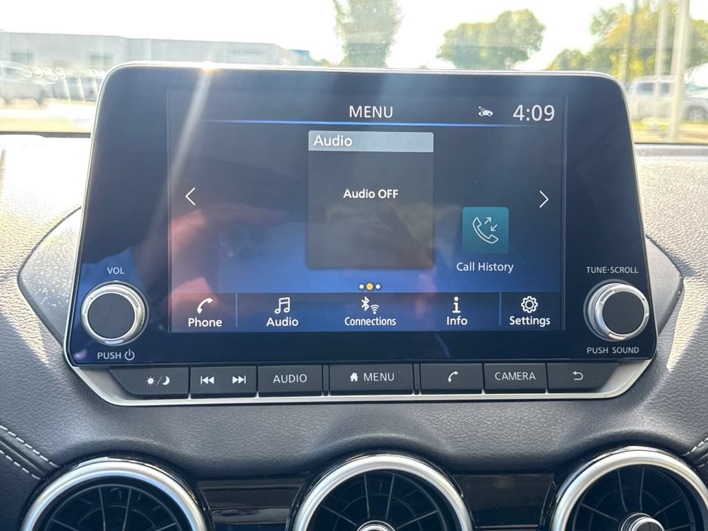 Used 2025 Nissan Sentra SV FWD image 26