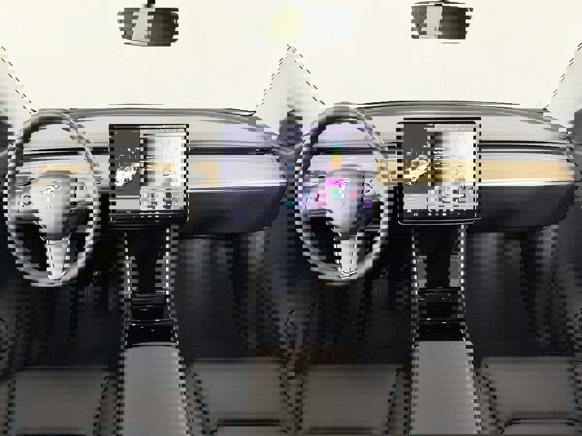 Used 2020 Tesla Model Y Long Range image 45