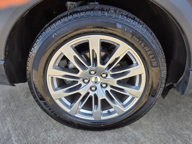 Used 2025 Ford Explorer Platinum image 12