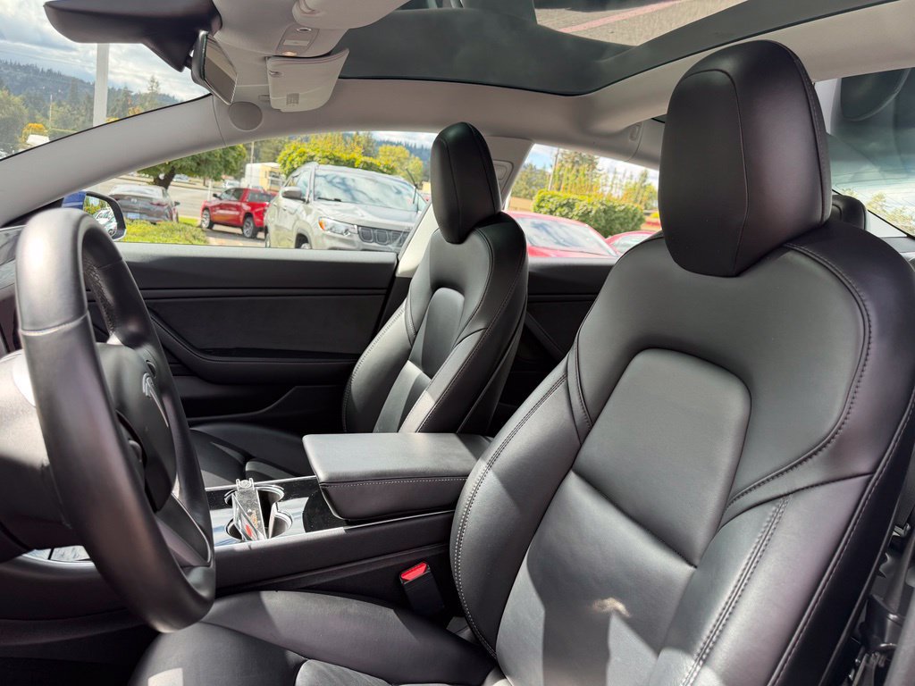 Used 2018 Tesla Model 3 Long Range AWD/4WD image 15