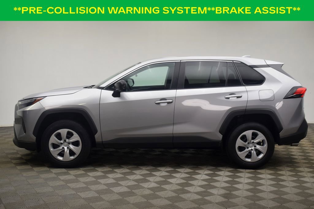 Used 2024 Toyota RAV4 LE image 12