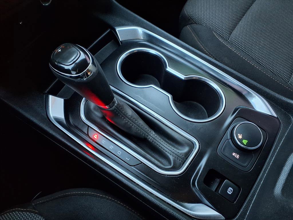 Used 2019 Chevrolet Traverse LS image 21