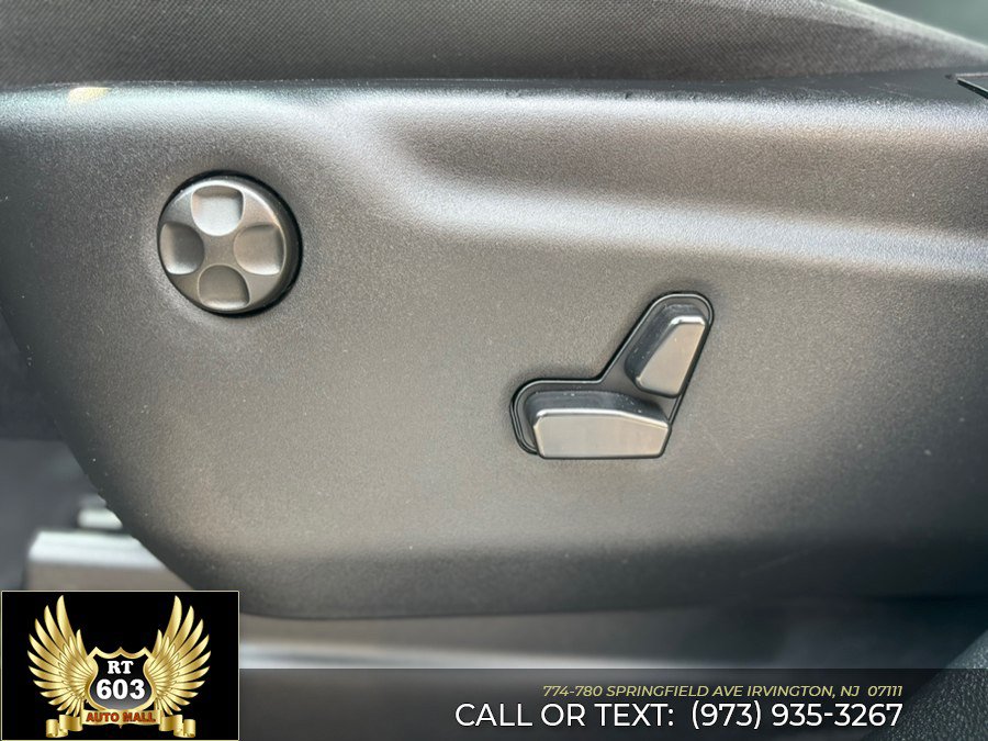 Used 2025 Dodge Durango GT RWD image 18