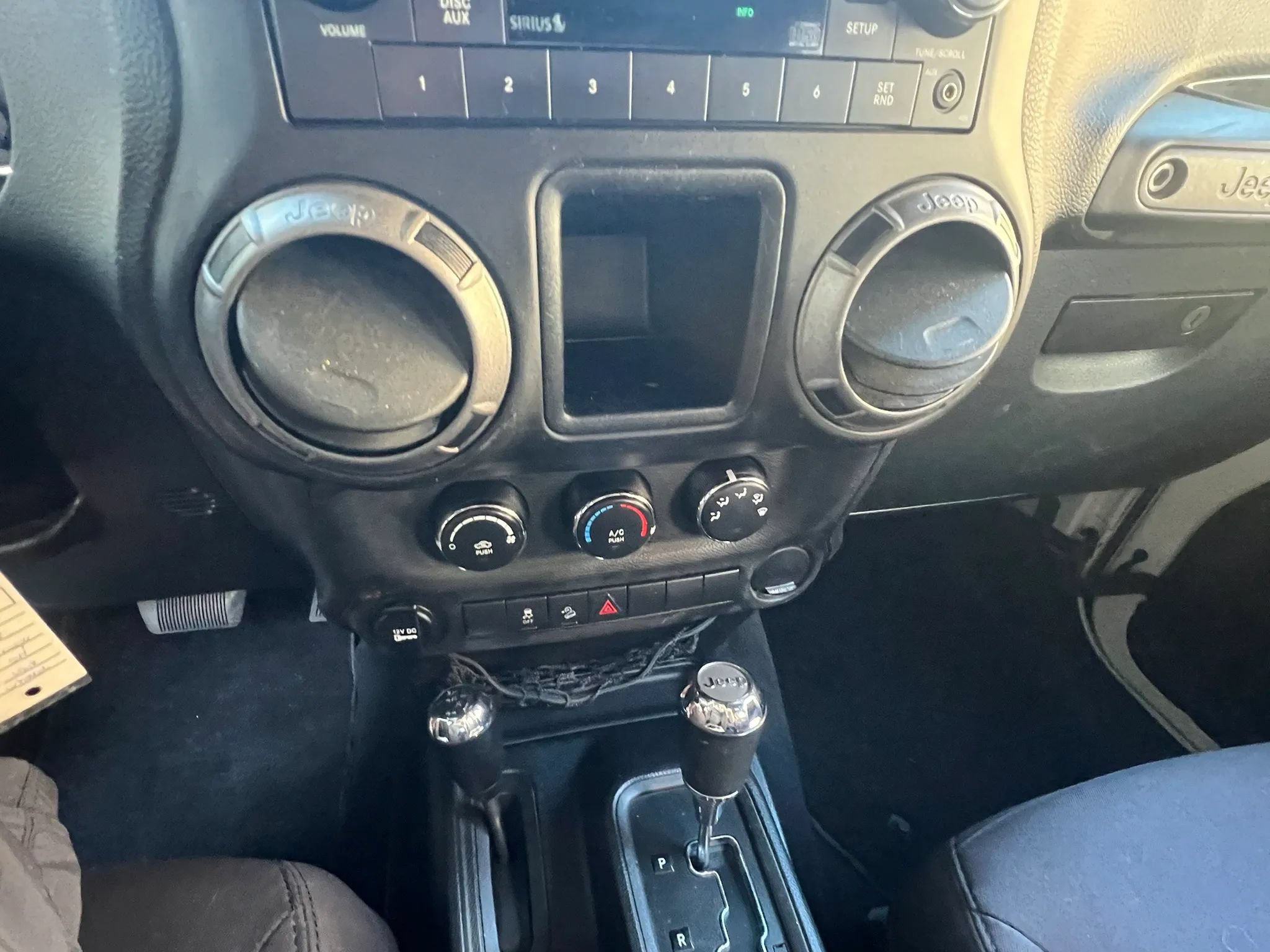 Used 2014 Jeep Wrangler Sport w/ Connectivity Group AWD/4WD image 20