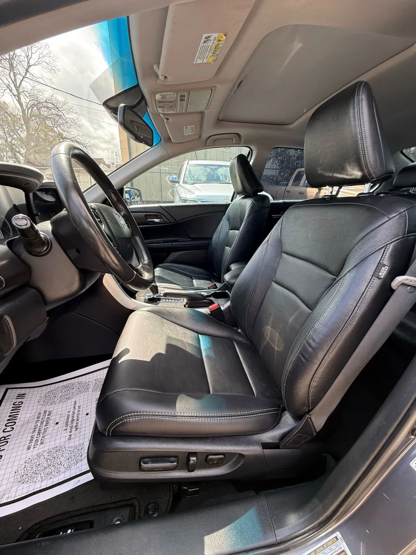 Used 2015 Honda Accord EX-L image 16