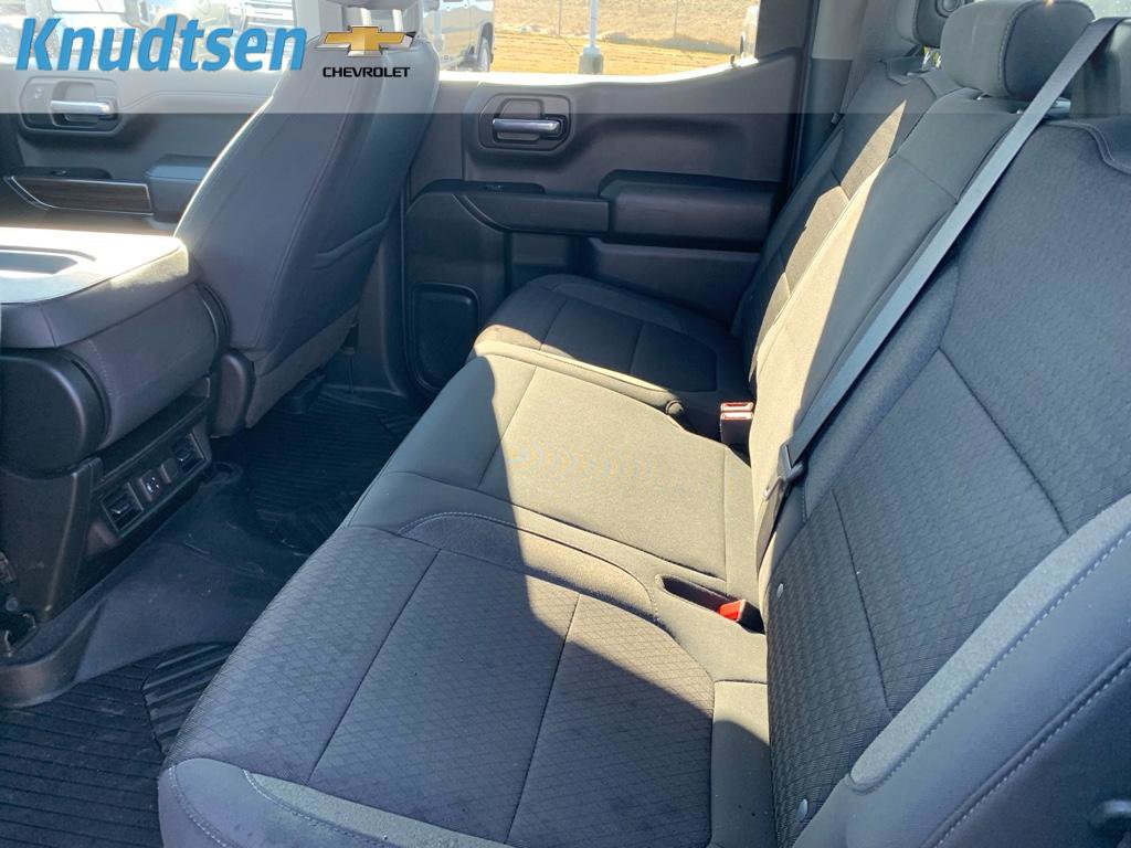 Used 2022 Chevrolet Silverado 1500 LT w/ Z71 Off-Road Package image 16