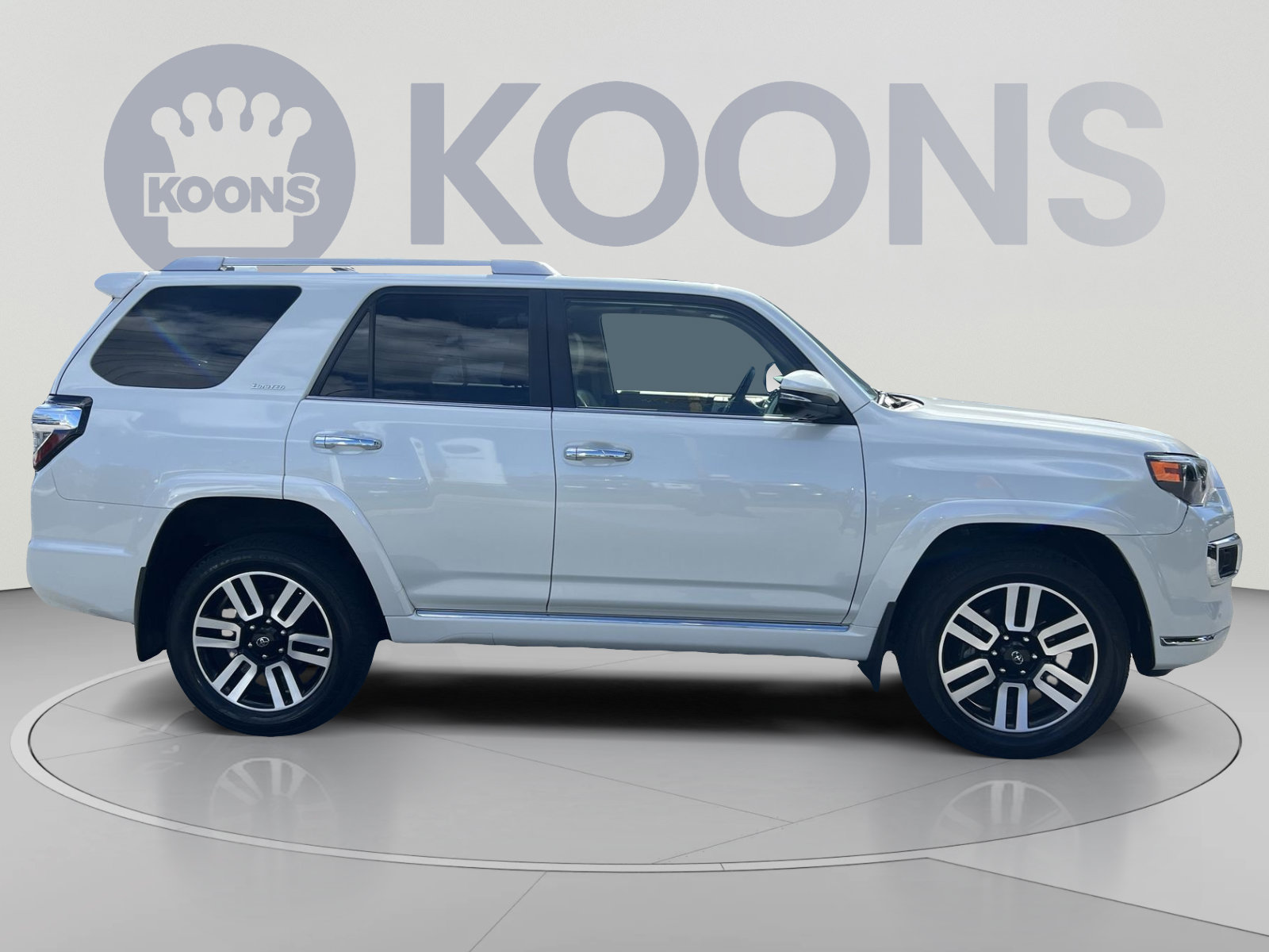 Used 2023 Toyota 4Runner Limited AWD/4WD image 8