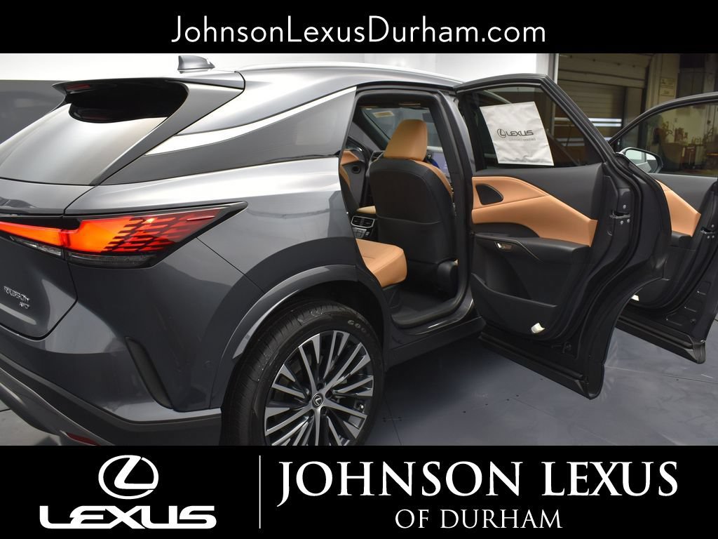 New 2025 Lexus RX 350 w/ Convenience Package AWD/4WD image 10