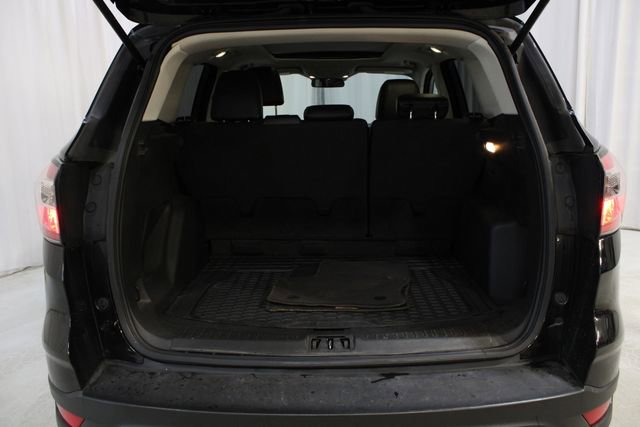 Used 2017 Ford Escape SE image 31