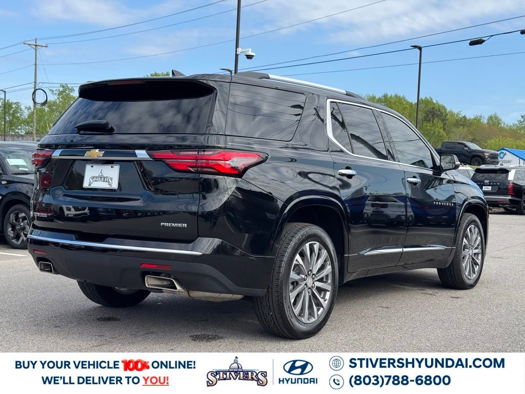 Used 2023 Chevrolet Traverse Premier image 14