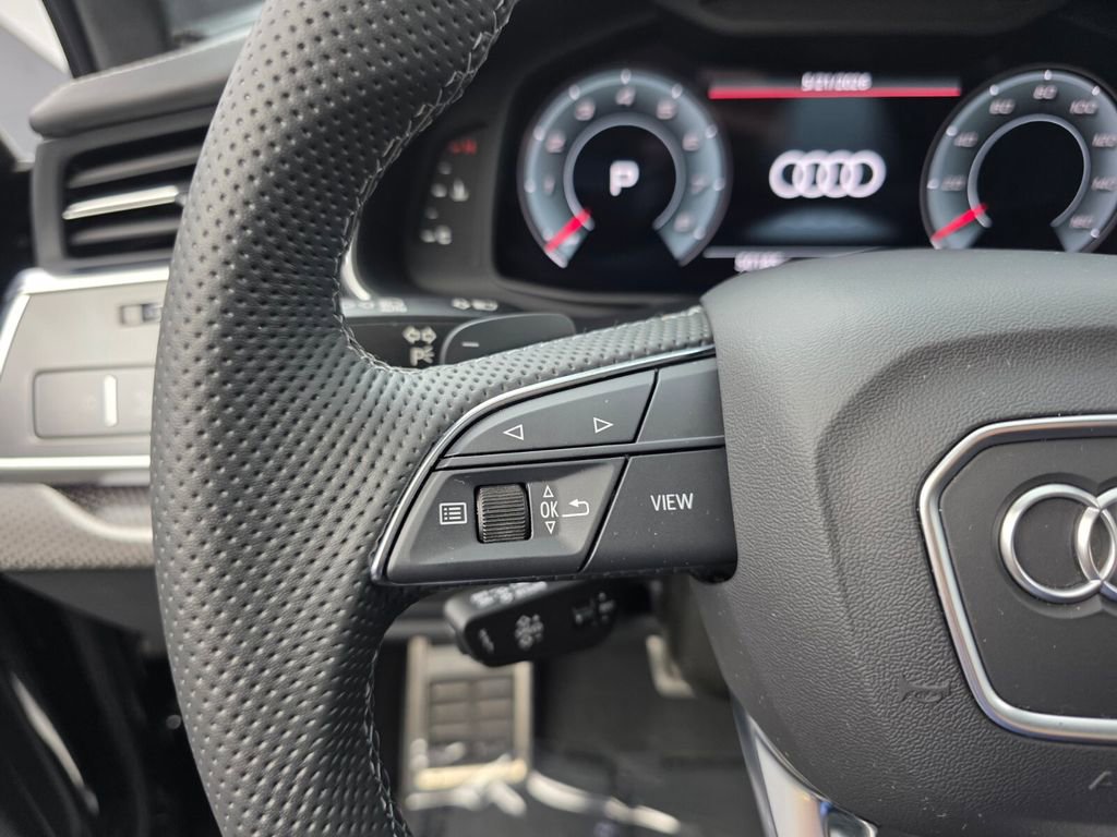 Used 2023 Audi SQ7 Prestige AWD/4WD image 19