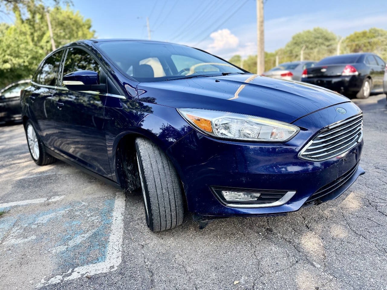 Used 2017 Ford Focus Titanium FWD image 7