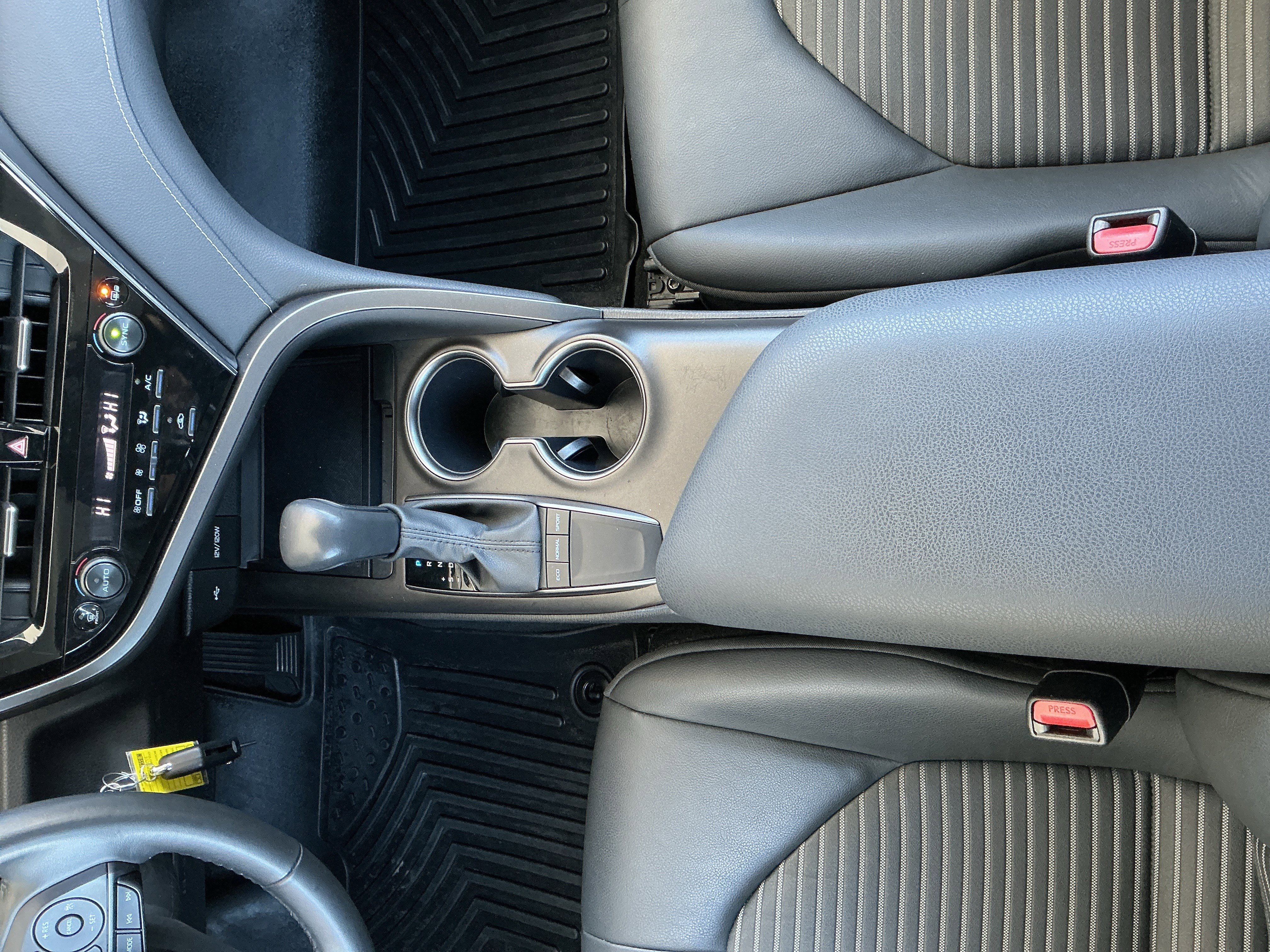 Certified 2024 Toyota Camry SE image 11