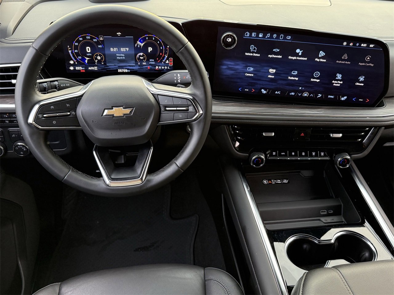 Certified 2025 Chevrolet Tahoe LT image 11